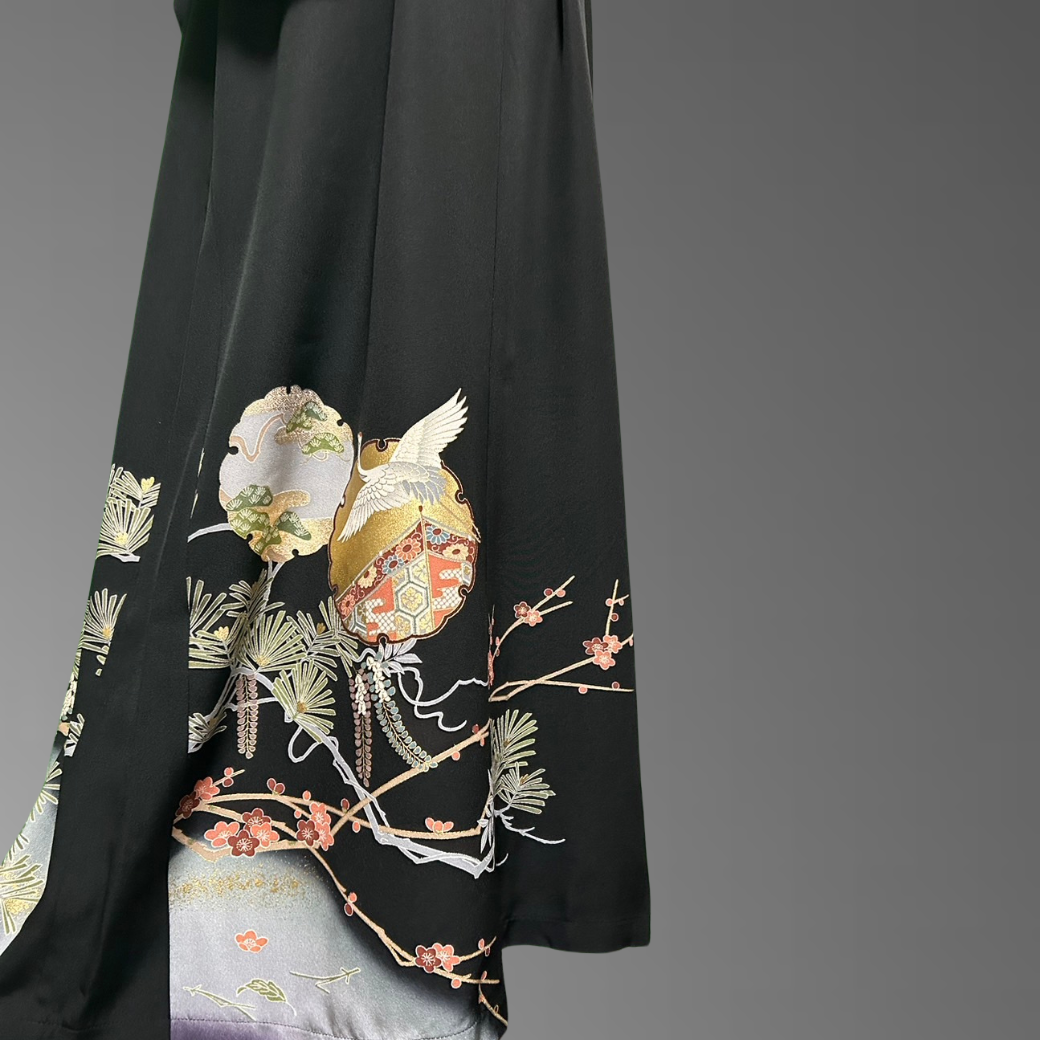 Kurotomesode Yukiwamon Four Seasons Flowers Kimono Dress