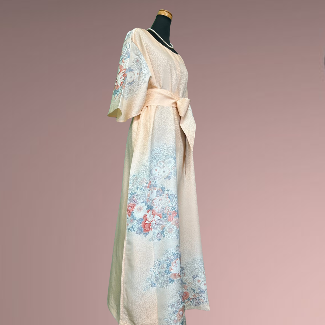 Houmongi Kimono Dress – Peony & Chrysanthemum
