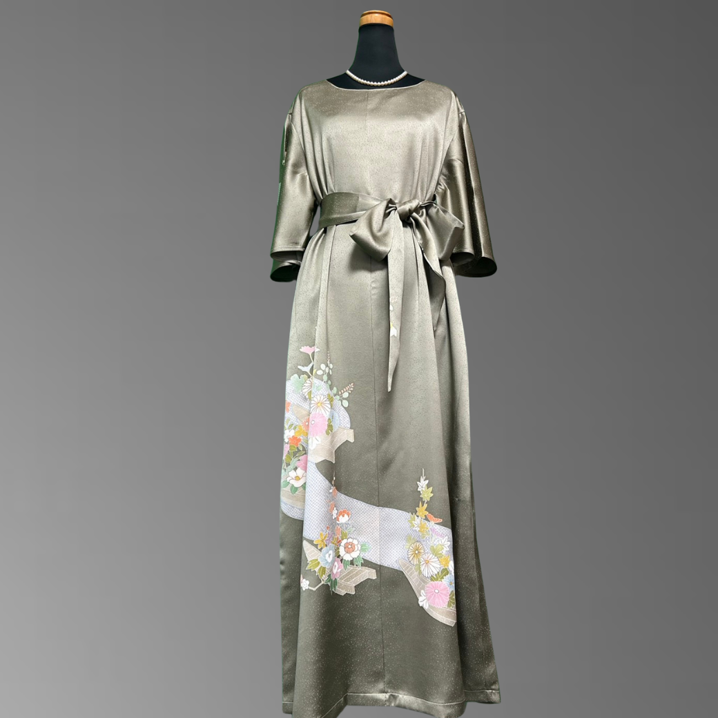 Tsukesage Kimono Dress with Floral and Small Boat Motif