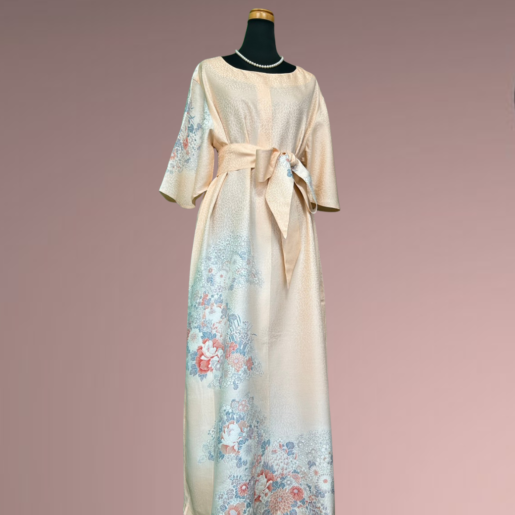Houmongi Kimono Dress – Peony & Chrysanthemum