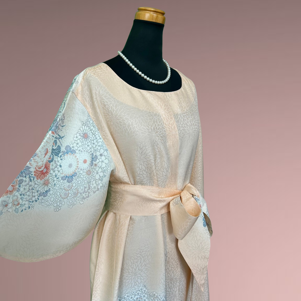 Houmongi Kimono Dress – Peony & Chrysanthemum