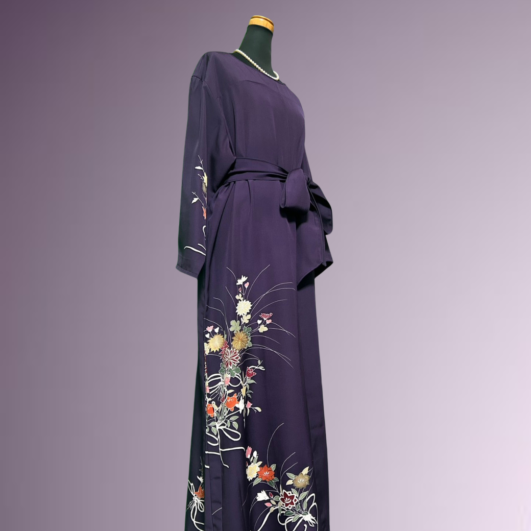 Houmongi Kimono Dress – Bellflowers & Chrysanthemum Bouquet