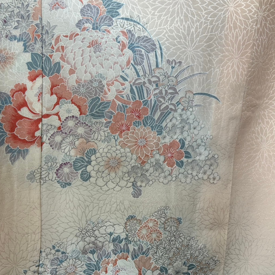 Houmongi Kimono Dress – Peony & Chrysanthemum