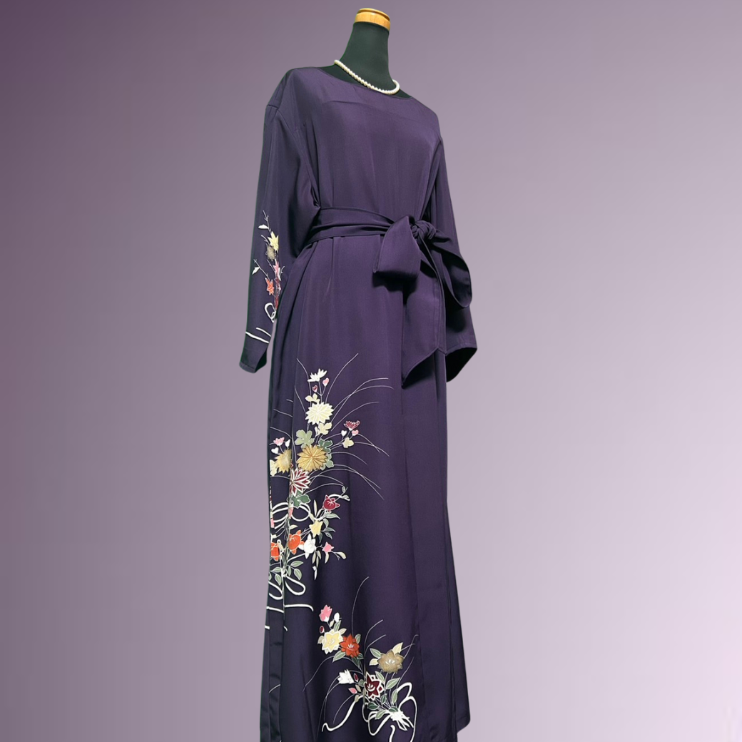 Houmongi Kimono Dress – Bellflowers & Chrysanthemum Bouquet