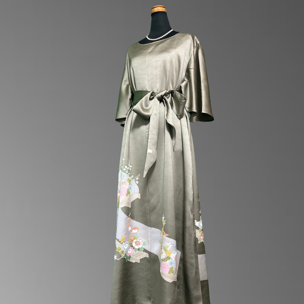 Tsukesage Kimono Dress with Floral and Small Boat Motif