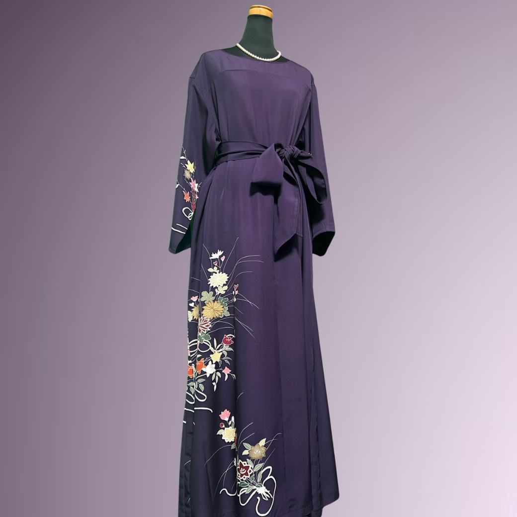 Houmongi Kimono Dress – Bellflowers & Chrysanthemum Bouquet
