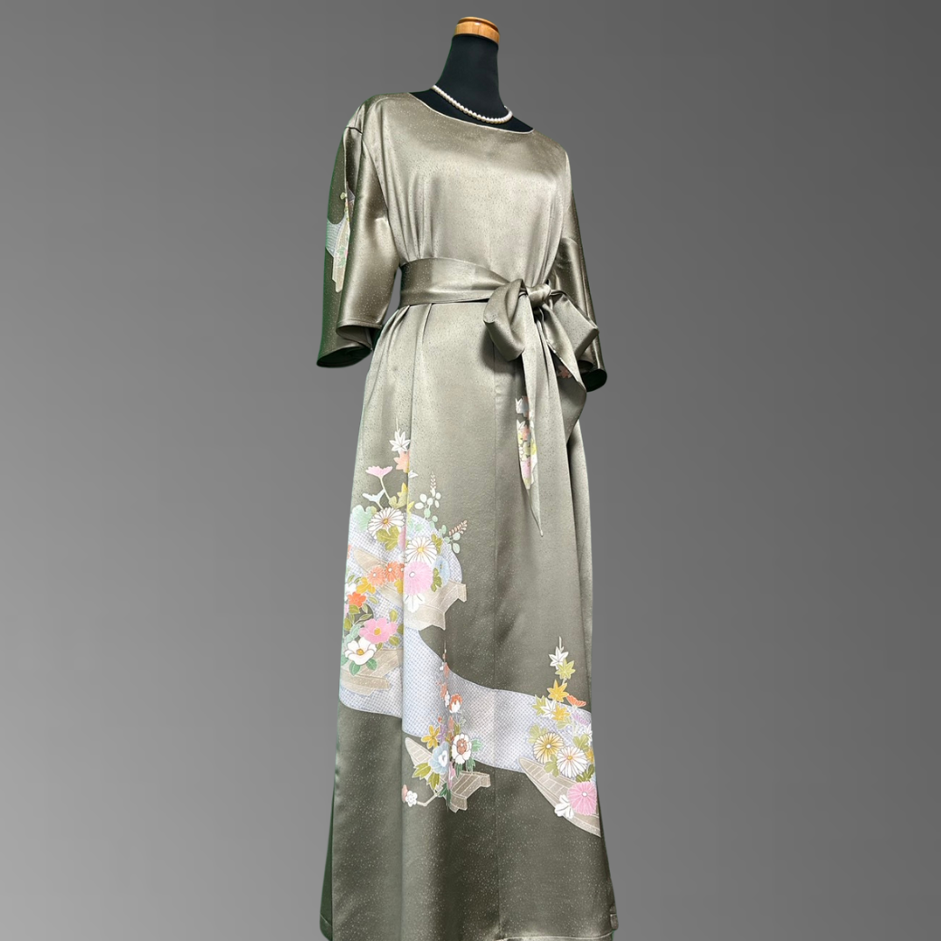 Tsukesage Kimono Dress with Floral and Small Boat Motif