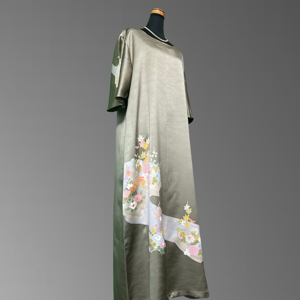 Tsukesage Kimono Dress with Floral and Small Boat Motif