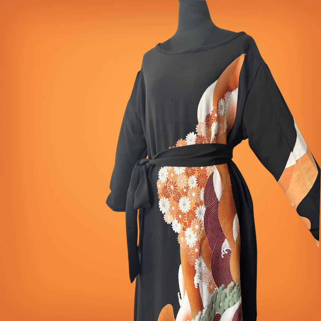 Chrysanthemum and pine tree pattern Kimono dress