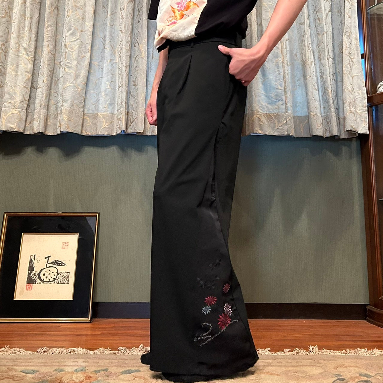 Kimono Slacks "with Roses and Daisies"