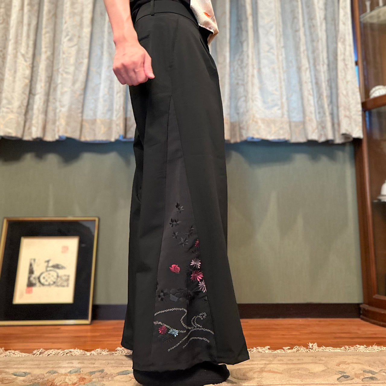 Kimono Slacks "with Roses and Daisies"