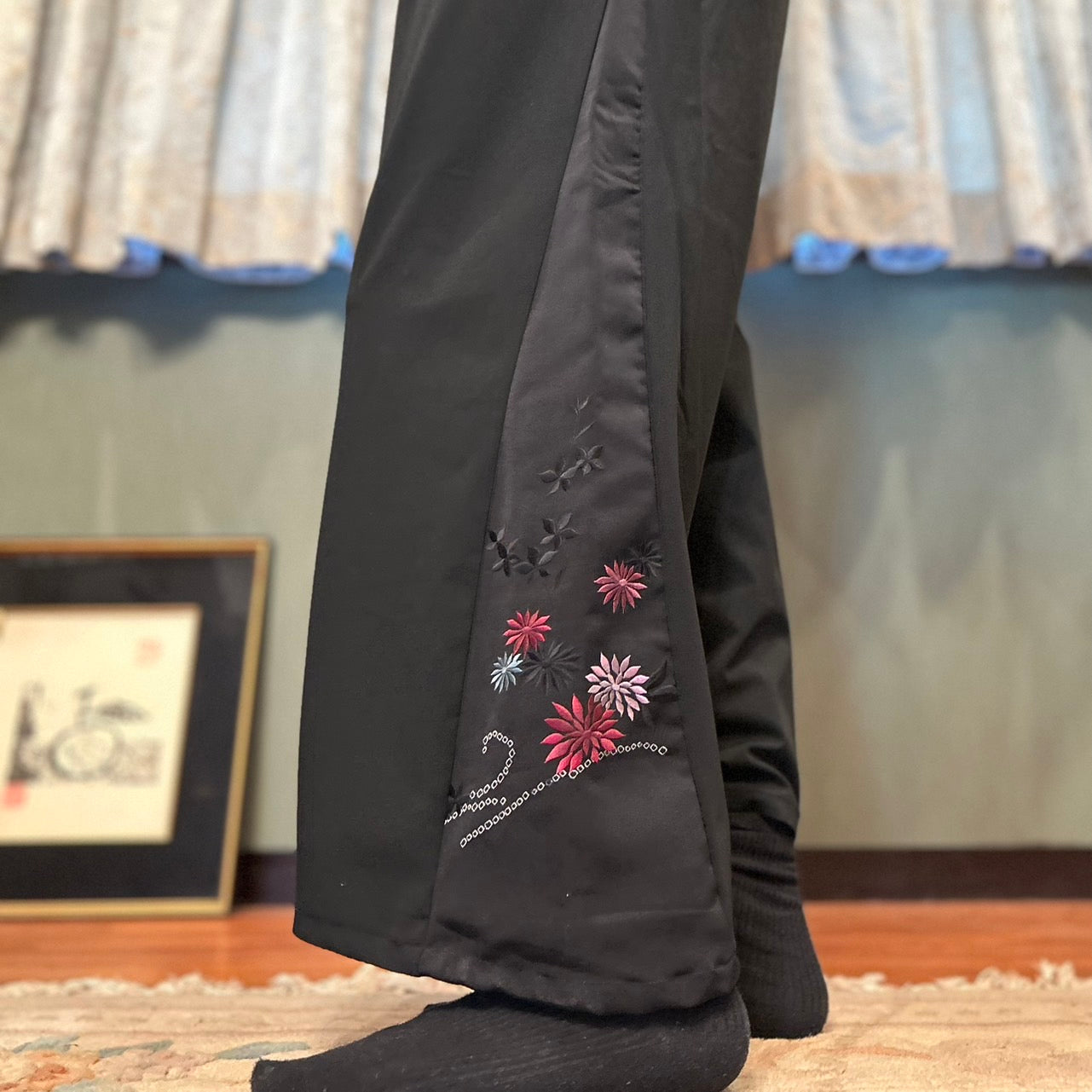 Kimono Slacks "with Roses and Daisies"